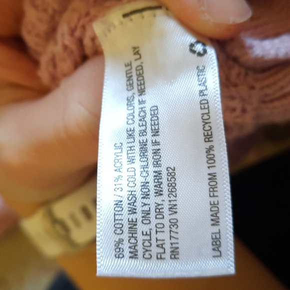 Universal Thread Pink Women's Sweater small - Picture 5 of 5